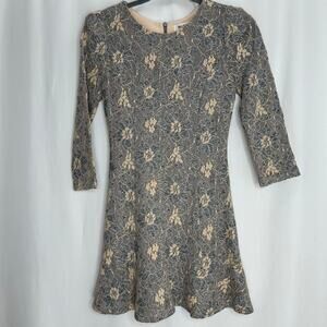 McGinn lace shift dress blue and cream lace overlay Size small mini flirty party